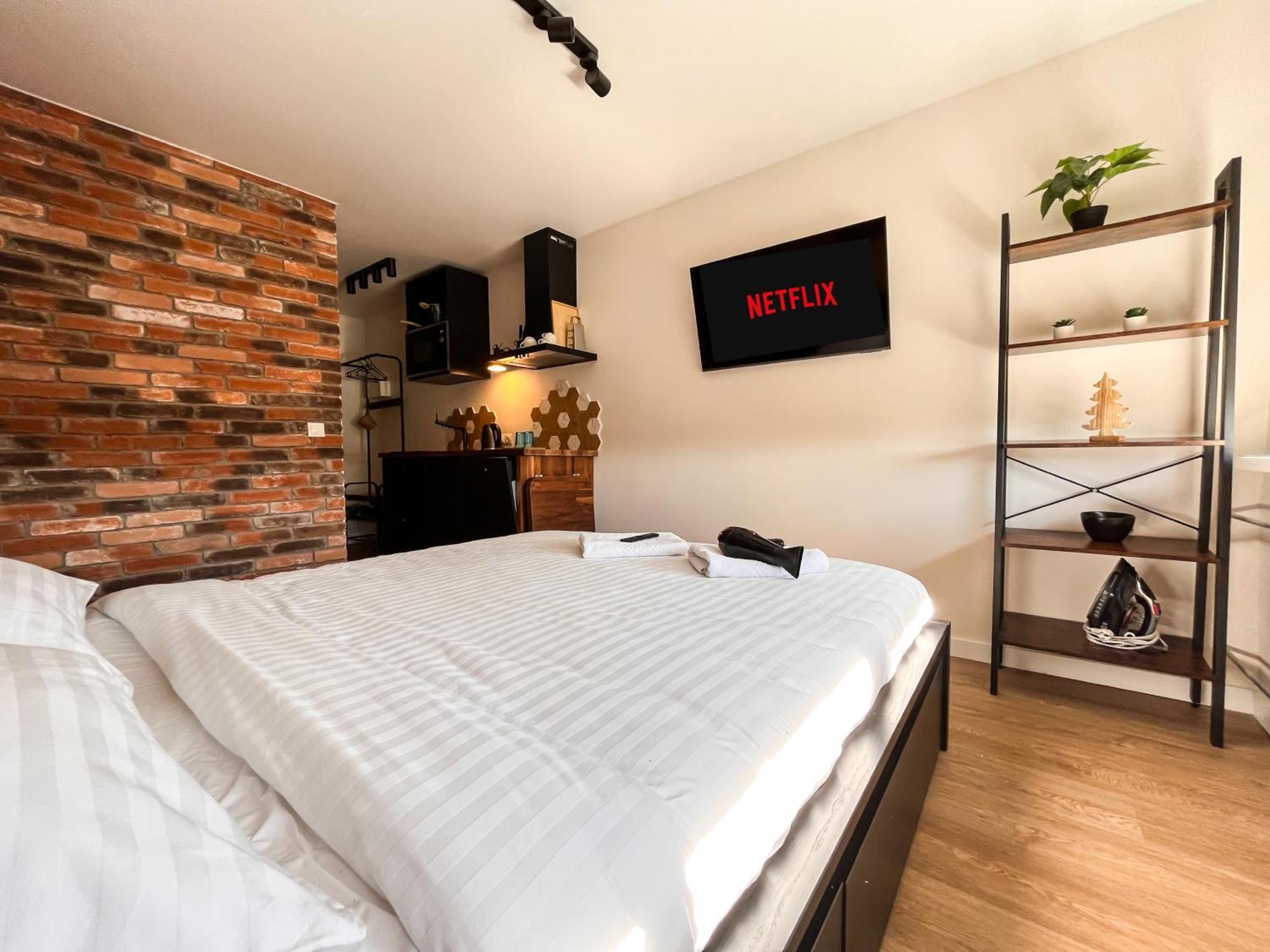 Redbrick Center Iv Apartment *